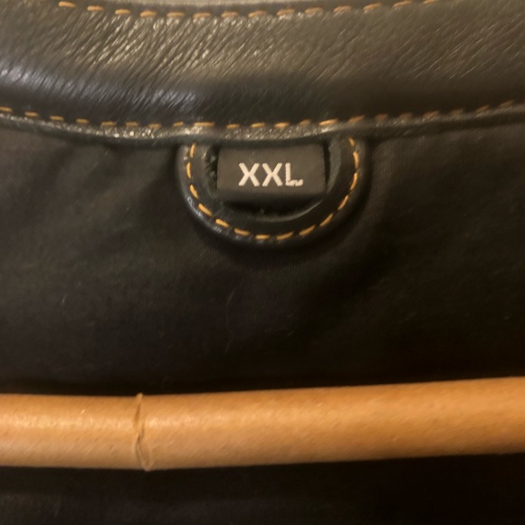 First mfg leather and canvas vest - Picture 2 of 7